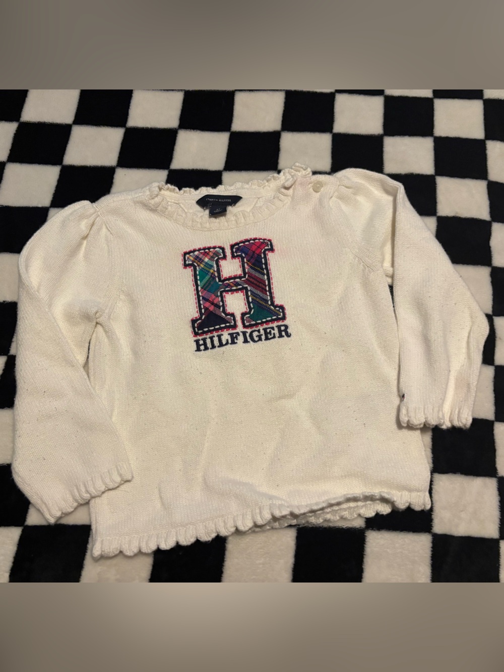 2T Tommy Hilfiger sweater
